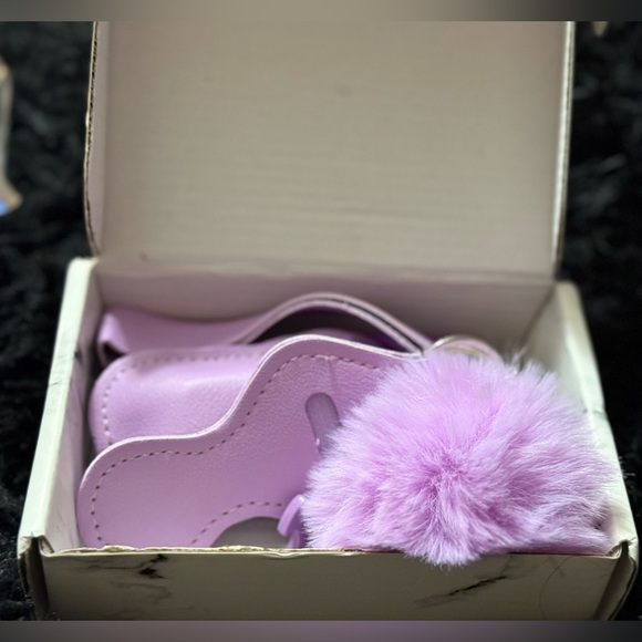 Purple keychain - Picture 2 of 10